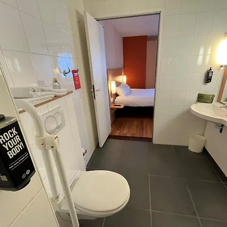 Ibis Hotel