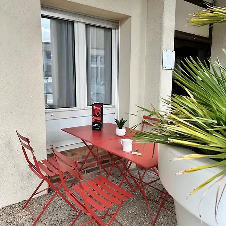 Ibis Hotel 3*