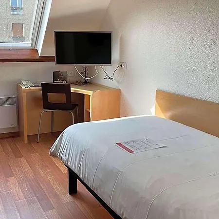 Ibis Hotel